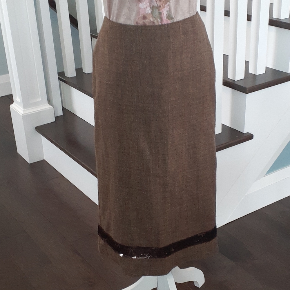& Mandee brown tweedish skirt with sequined flair